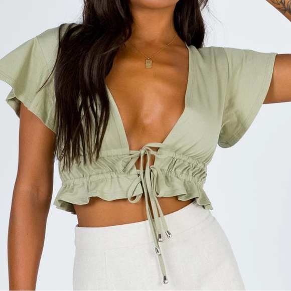 Princess Polly Tops - Princess Polly Jamison Reid crop top